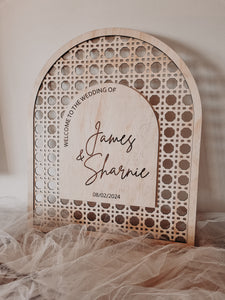 WEDDING WELCOME SIGN - FULL ARCH - RATTAN