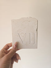 Load image into Gallery viewer, STONE TABLE NUMBER - BOLD ACRYLIC