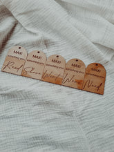 Load image into Gallery viewer, SOMETHING YOU - RESUABLE GIFT TAGS - PERSONALISED