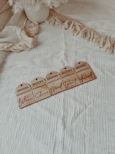 Load image into Gallery viewer, SOMETHING YOU - RESUABLE GIFT TAGS - PERSONALISED