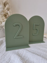 Load image into Gallery viewer, TABLE NUMBERS SIGNS - SANS