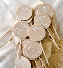 Load image into Gallery viewer, ACRYLIC CUPCAKE TOPPERS
