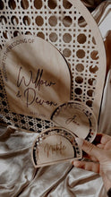 Load image into Gallery viewer, PLACE CARDS - SEMI CIRCLE - RATTAN