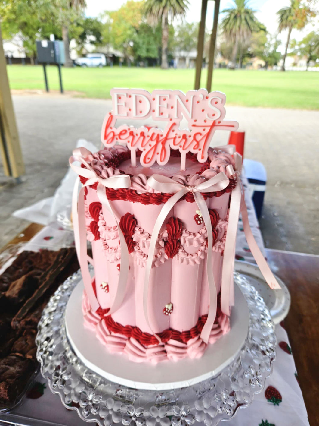 CAKE TOPPER - BERRY FIRST
