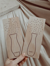 Load image into Gallery viewer, PERSONALISED WOODEN FLOWER PICKING BOARD
