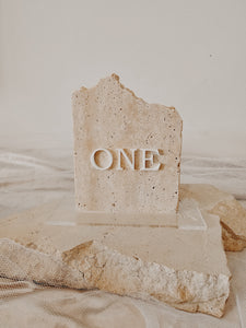 STONE TABLE NUMBERS - ACRYLIC LETTERS