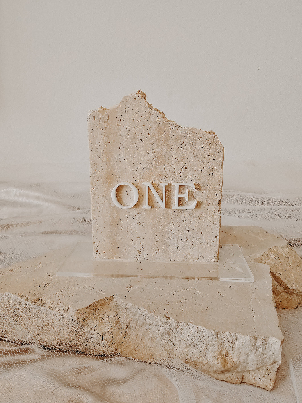 STONE TABLE NUMBERS - ACRYLIC LETTERS