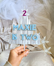 Load image into Gallery viewer, CAKE TOPPER - ICE CASTLE
