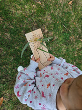Load image into Gallery viewer, PERSONALISED WOODEN FLOWER PICKING BOARD
