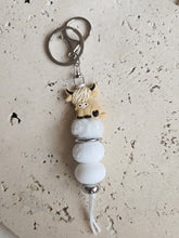 Load image into Gallery viewer, KEYCHAIN - HIGHLAND COW
